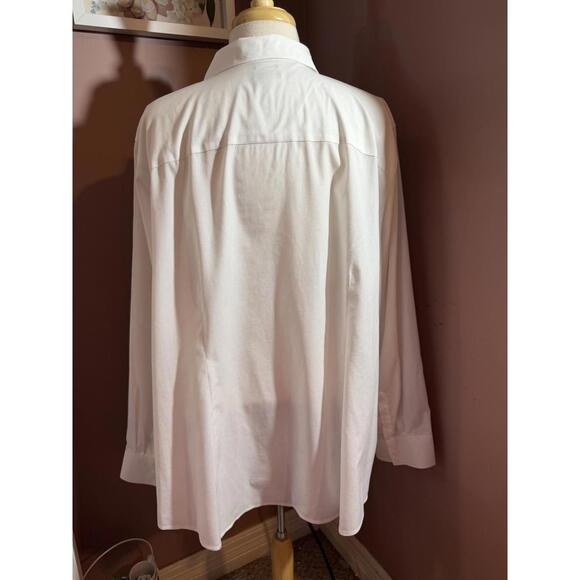 Talbots Woman Non Iron Button Up Blouse Size 24W White Classic Cotton - Picture 3 of 9